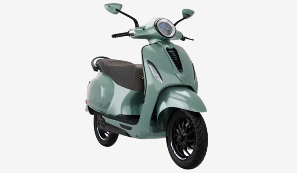 Bajaj Chetak 3501 electric scooter front view – classic retro design with LED headlight and modern electric performance