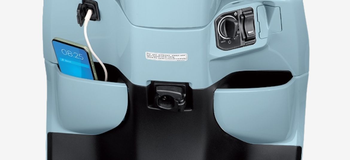 Honda Activa e RoadSync Duo USB charging port and utility storage compartment