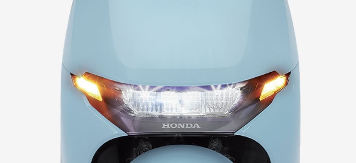 Honda Activa e LED headlamp with stylish lighting and improved night visibility