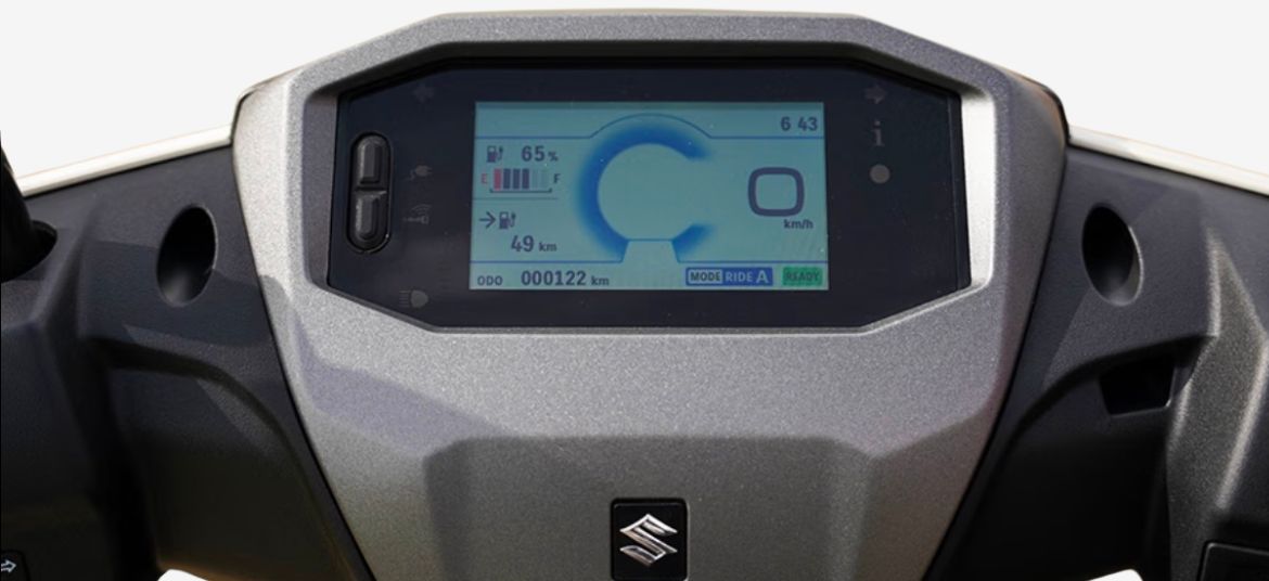 Suzuki e Access TFT digital instrument cluster