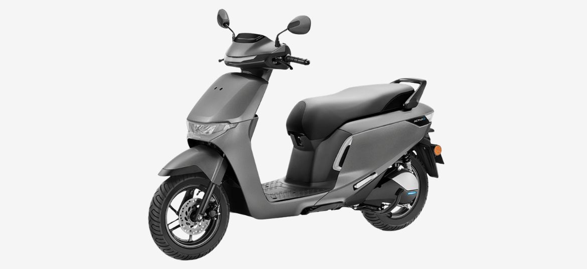 Honda Activa e electric scooter side profile in Matt Foggy Silver Metallic colour