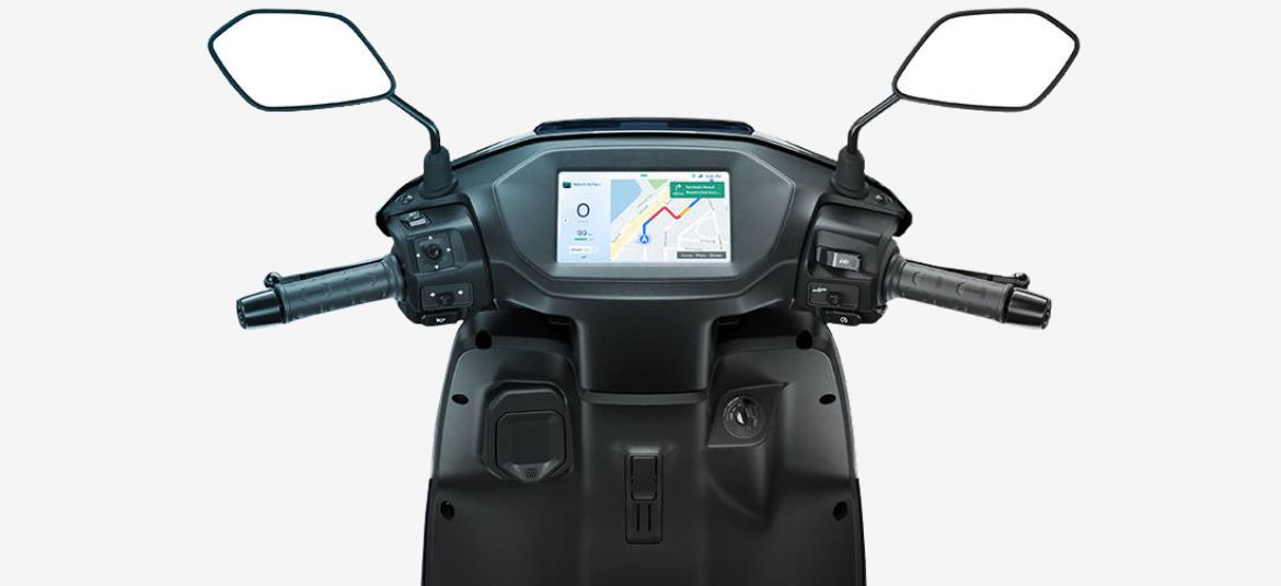 Ather Rizta S digital dashboard display