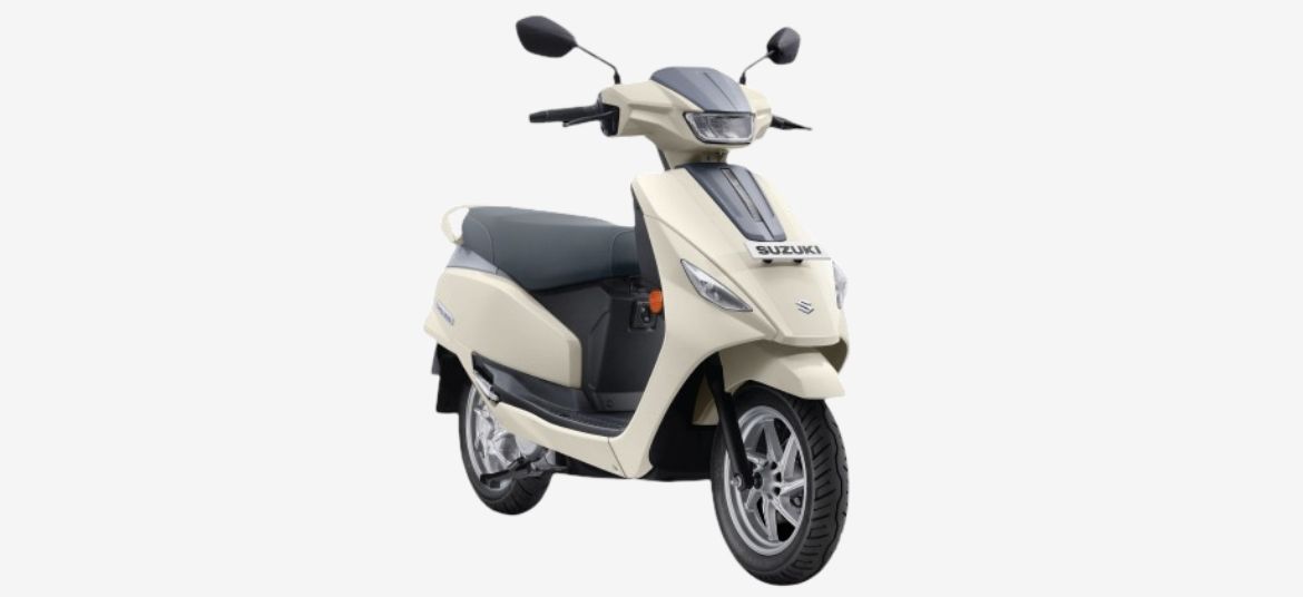 Suzuki e Access Pearl Grace White colour scooter
