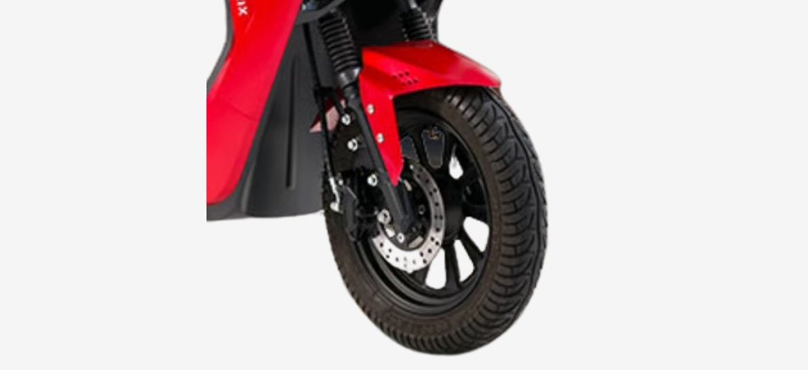 Lectrix ZYRO LA 60V red electric scooter front three quarter view with aerodynamic body styling