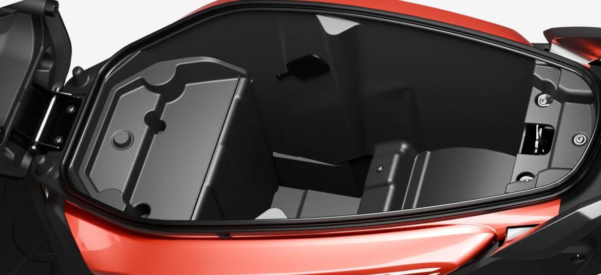 Lectrix NDuro 2.0 underseat storage space for helmet and daily essentials